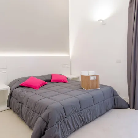 Couette-café Ortigia 4*
