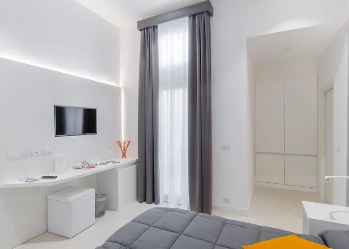 Ortigia Couette-café 4*